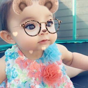 Meet your Posher, Smith